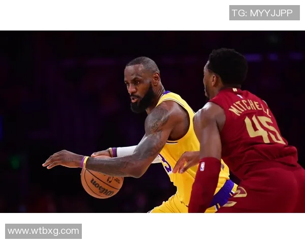 火箭队惨败湖人队，晋级决赛前景堪忧